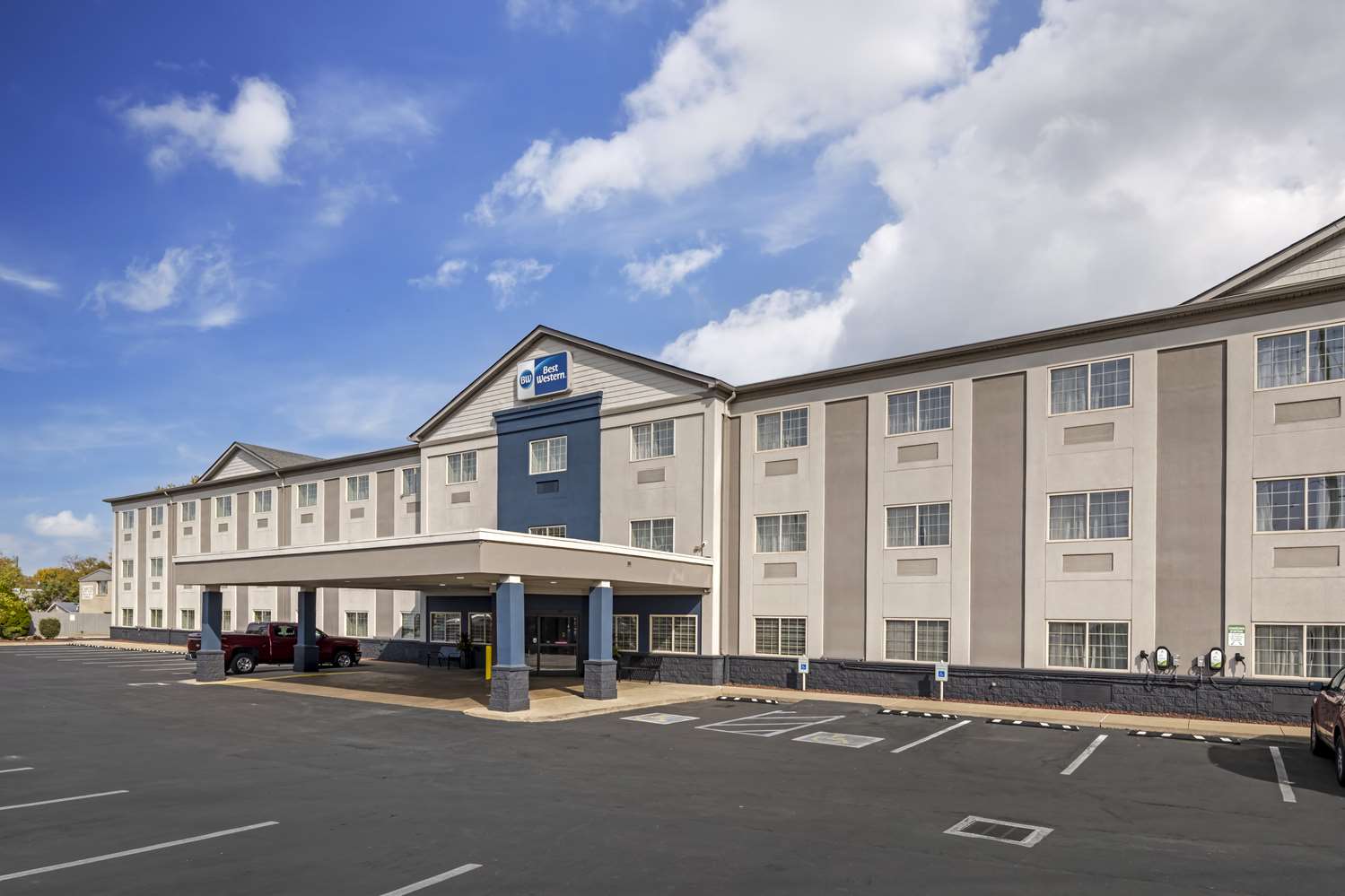 Best Western Louisville Airport Expo 35/37