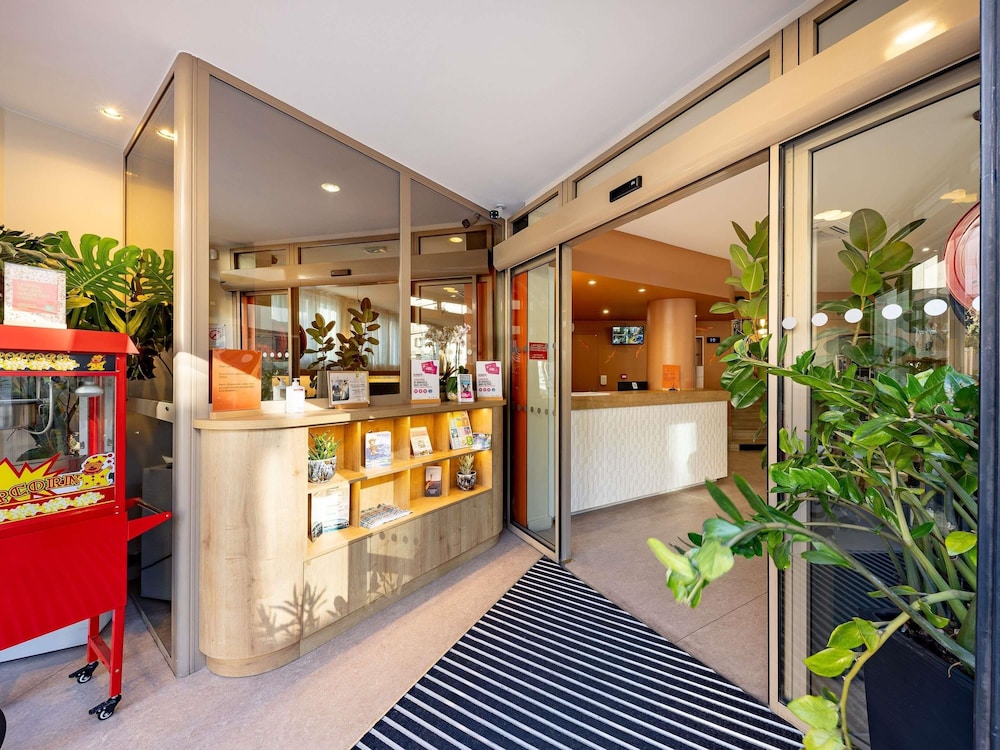 ibis Styles Marseille Castellane 10/68