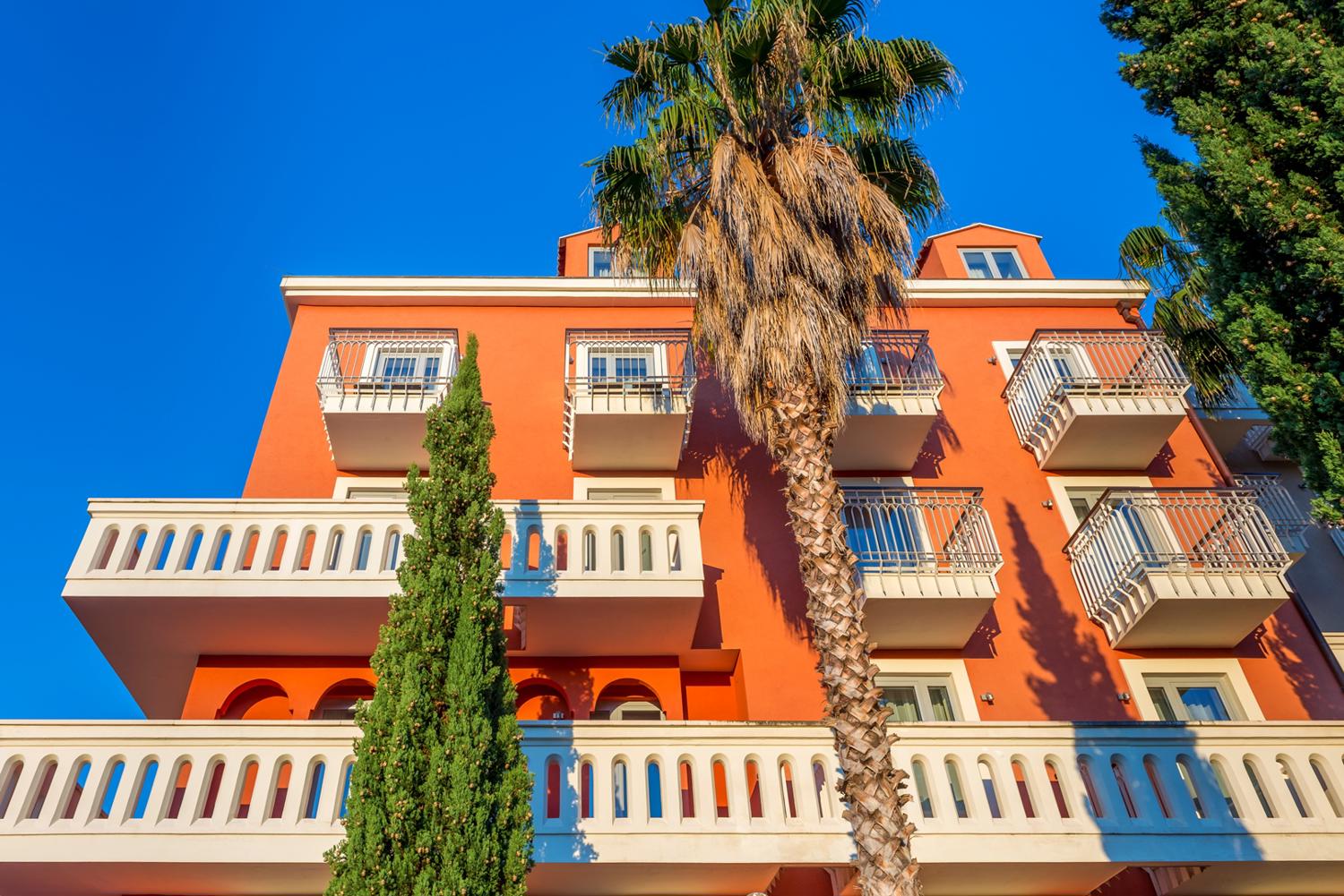 Lapad Hotel 5/50