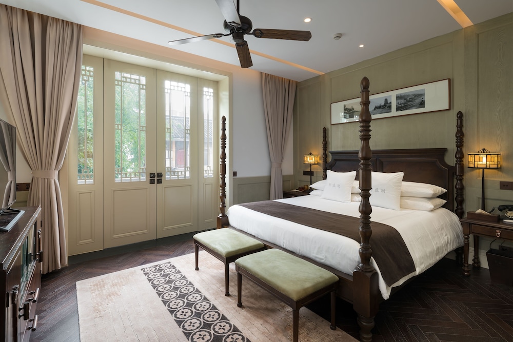 Chaptel Hotel 18/65