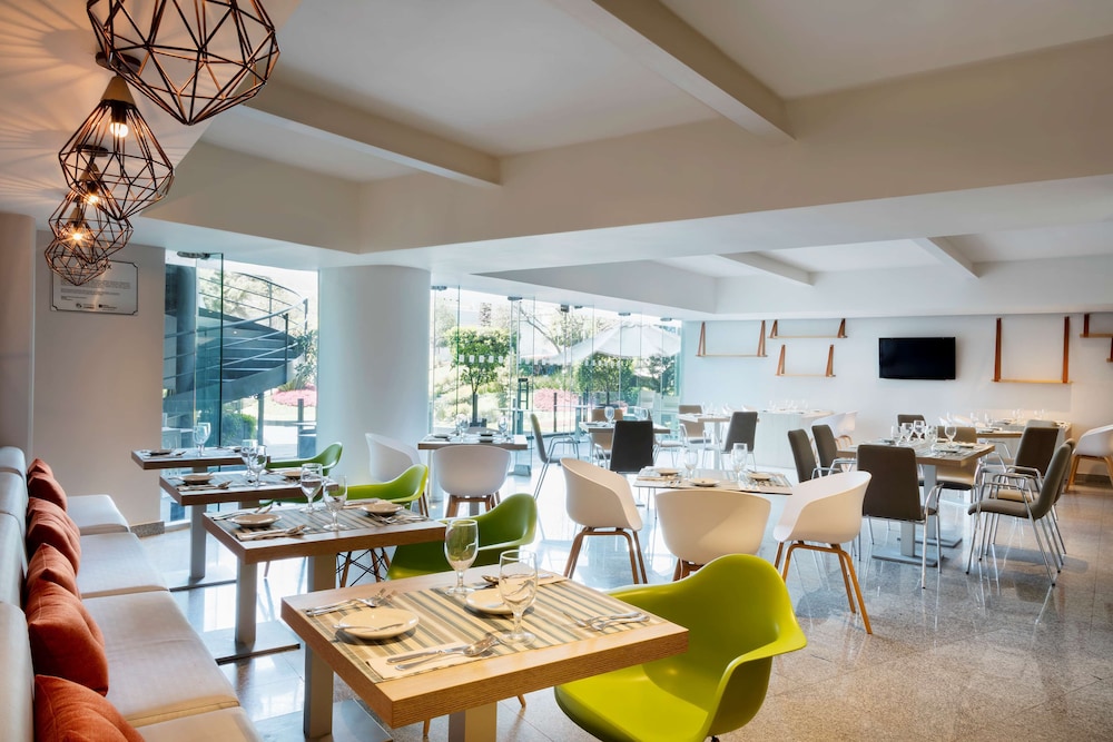 Hilton Garden Inn Mexico City Santa Fe 49/73