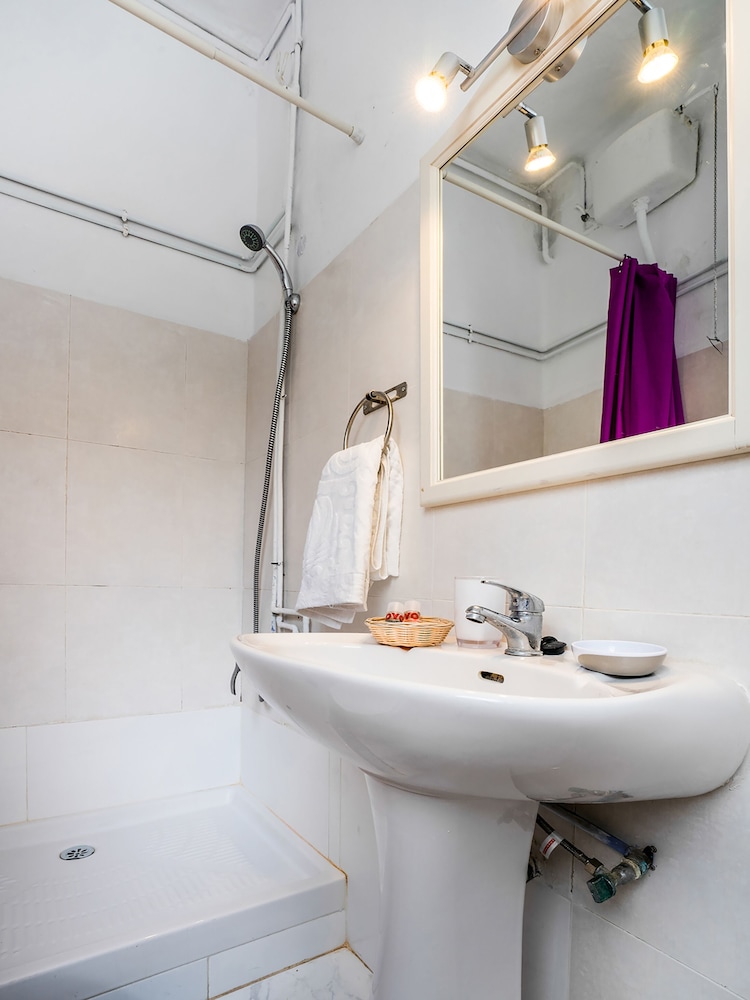 Hostal El Patio de la Luna by Vivere Stays 44/45