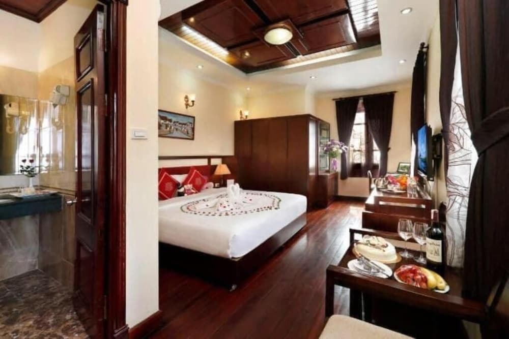 Hanoi Posh Hotel 16/54