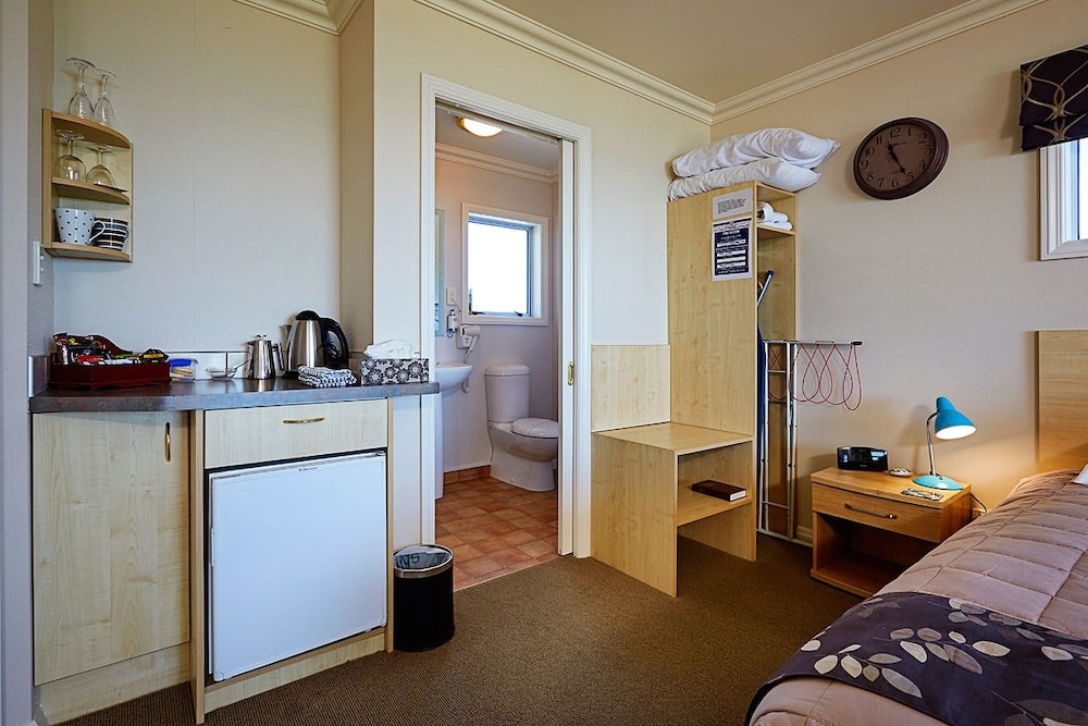 Bendamere House Bed Breakfast 47/67