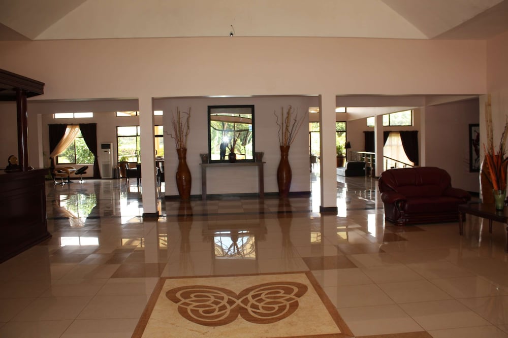 Nashera Hotel 5/42