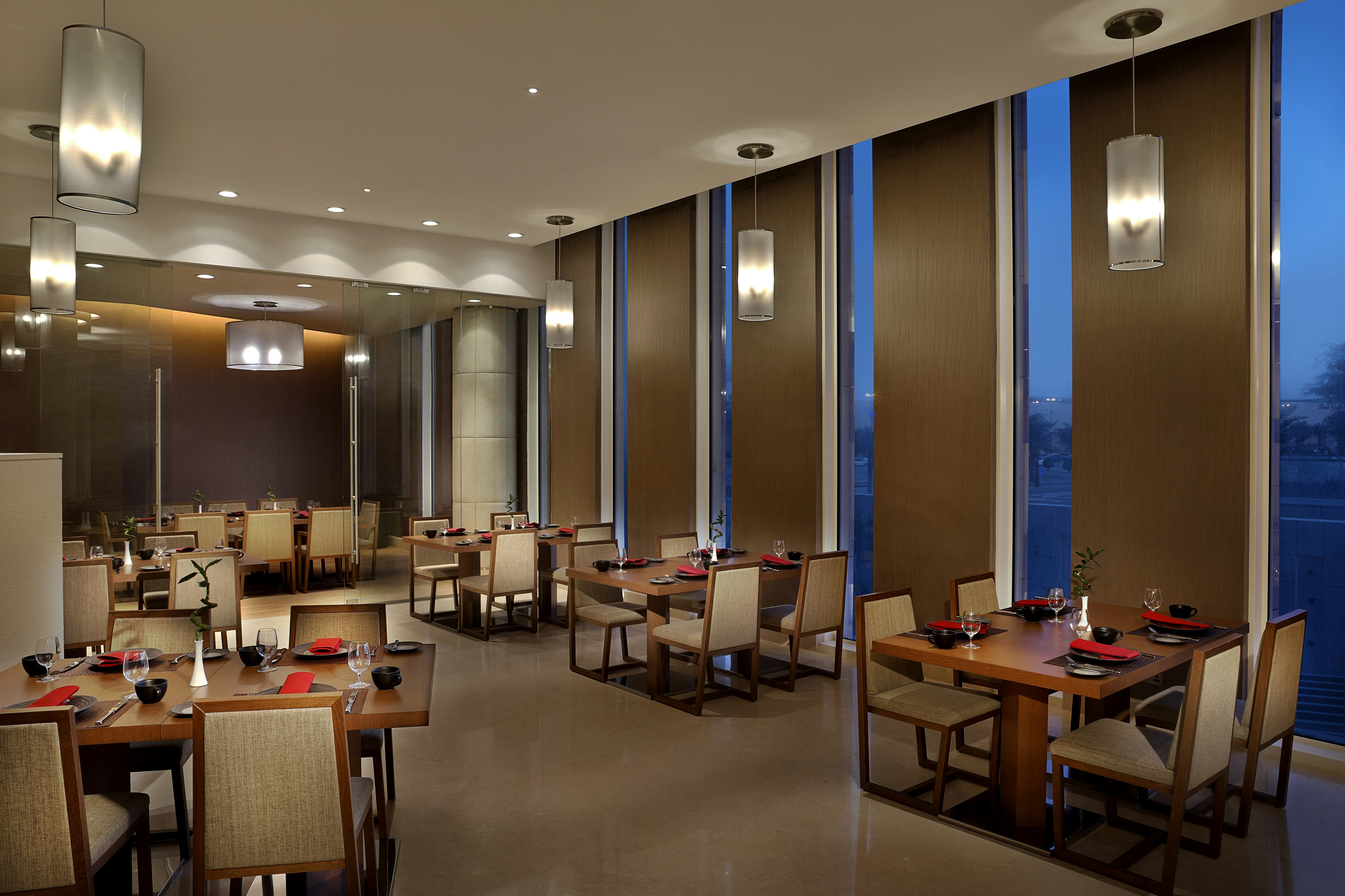 فندق هيلتون الرياض والشقق الفندقيه(Hilton Riyadh Hotel & Residences) 57/82