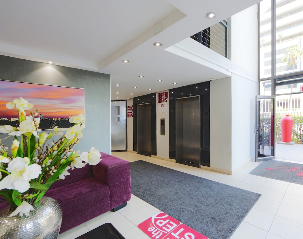 Sandton Executive Suites - Westpoint 6/70
