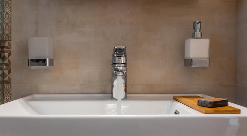 White Rock Milos Suites 54/55