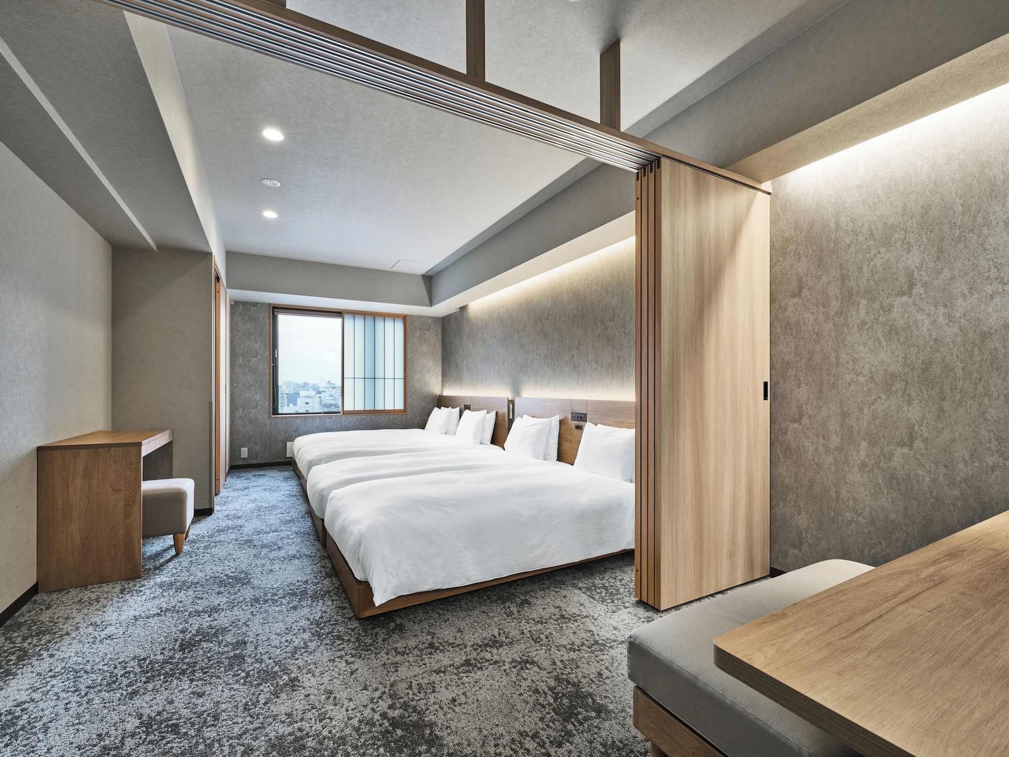 1 BEDROOM, APARTMENT, 4 BEDS