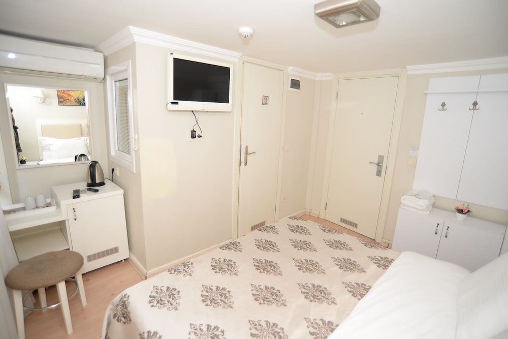 Ada Home's Hotel Taksim 11/20