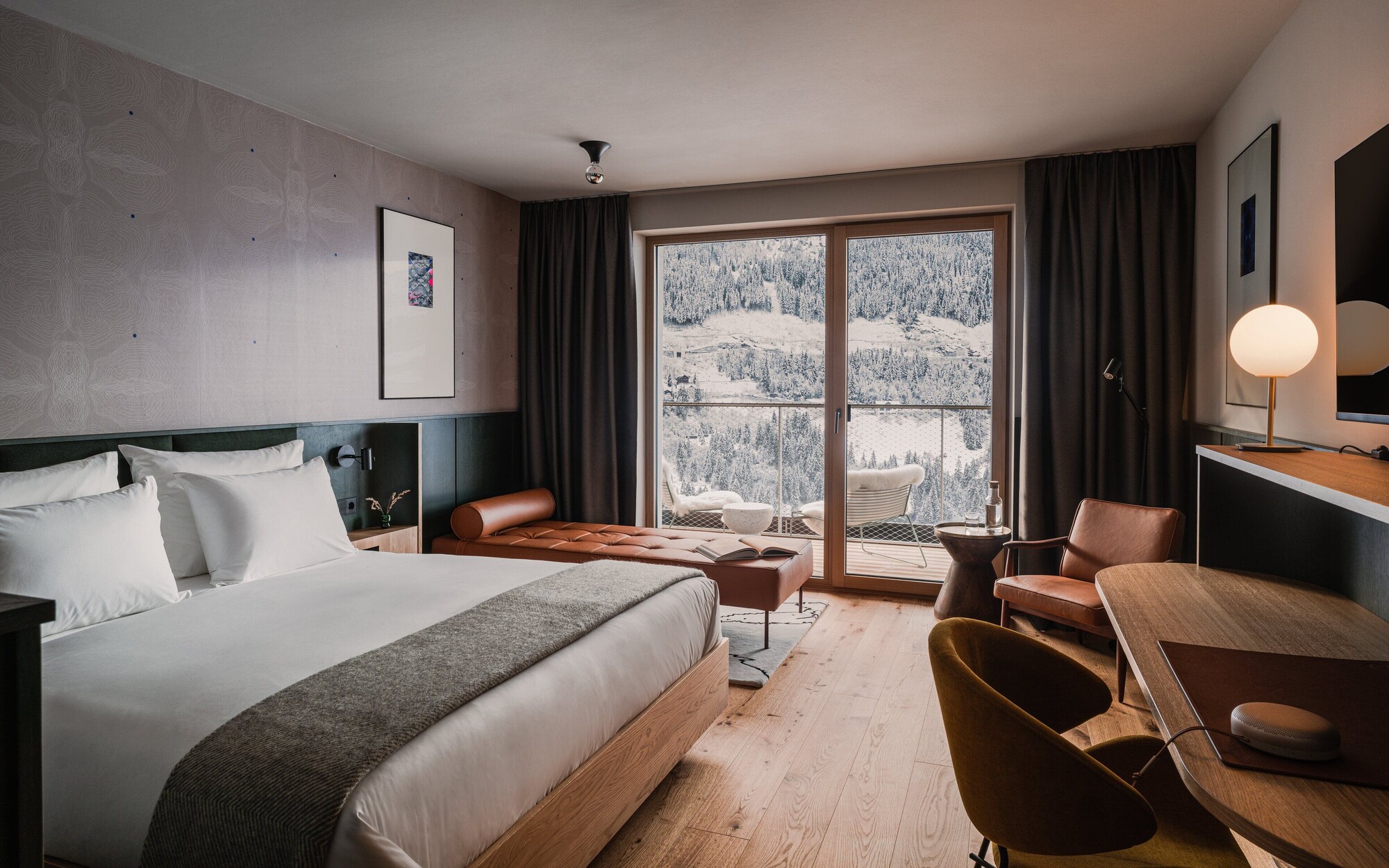 Signature, Comfy, King Bed