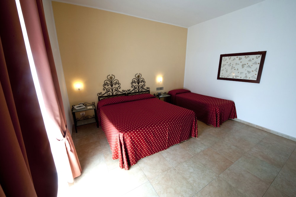 Degli Aranci 26/60