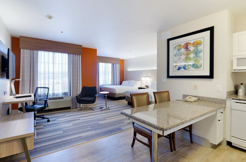 Holiday Inn Express Lexington 33/56