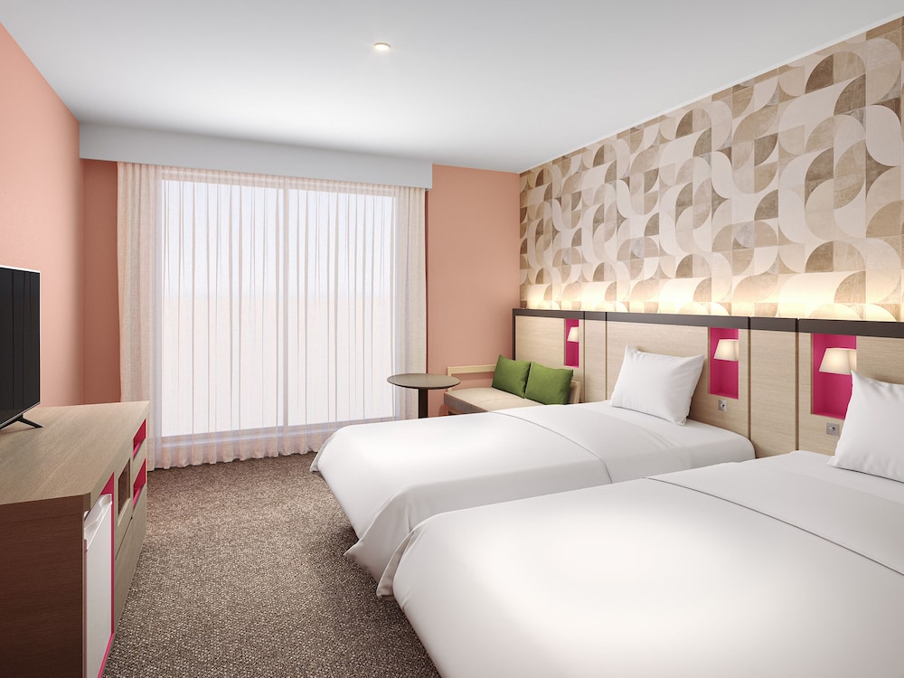 Renovated, Superior, Twin Beds, with Extra Bed