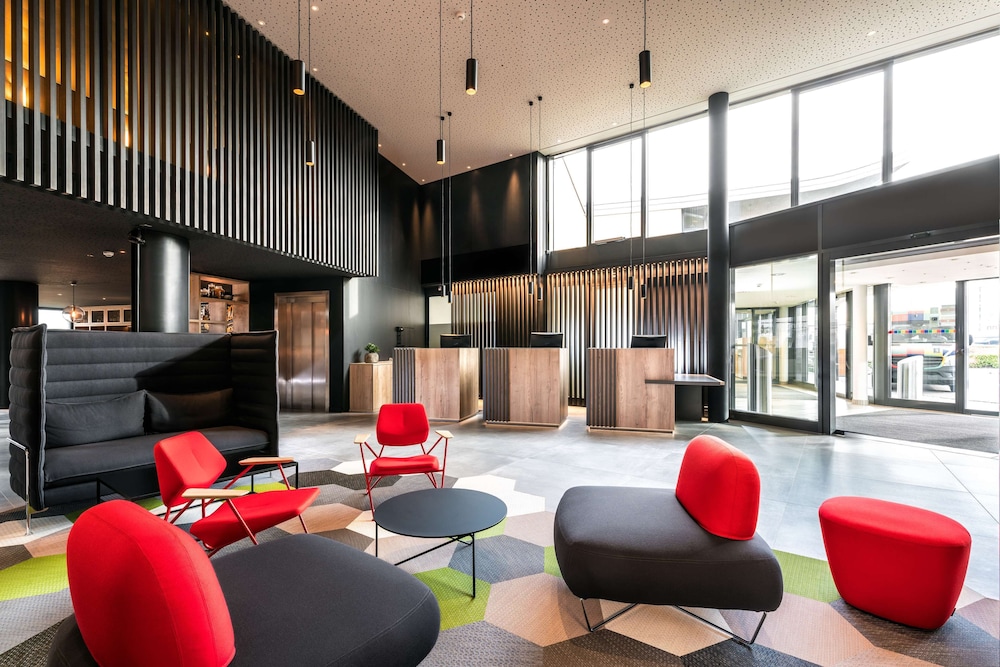 Radisson Hotel Zurich Airport 9/70