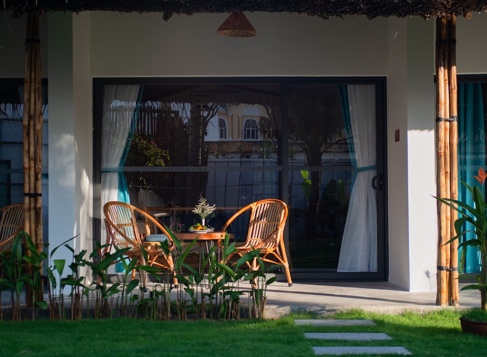 Sala Tuy Hoa Beach 44/50