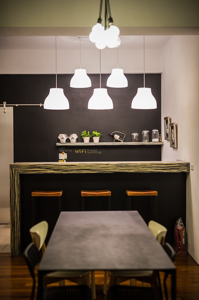 So Art Guesthouse & Hostel 24/33