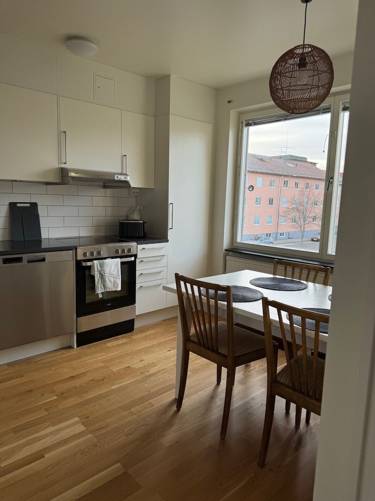Hotel Kungsbacken 37/50