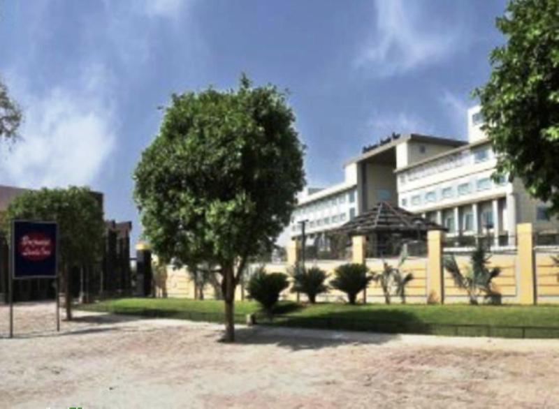 HOTEL BRIJWASI LANDS INN 4/55