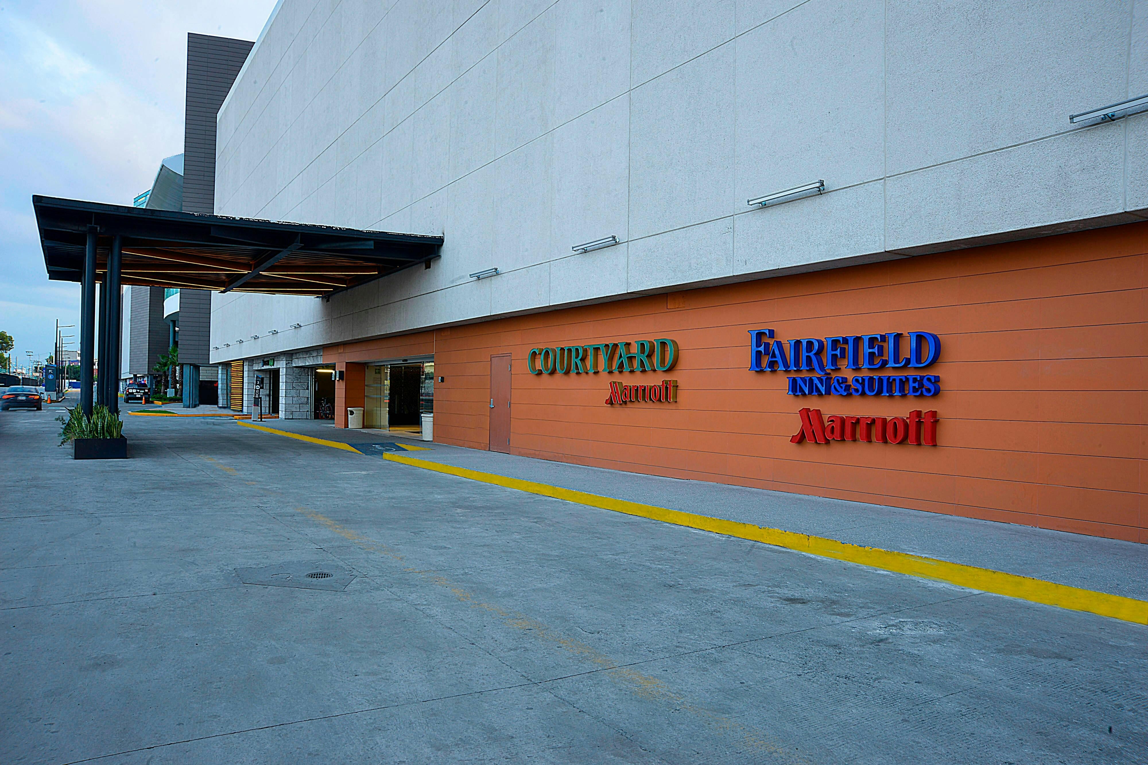 Fairfield Inn Suites Mexico City Vallejo 8/8