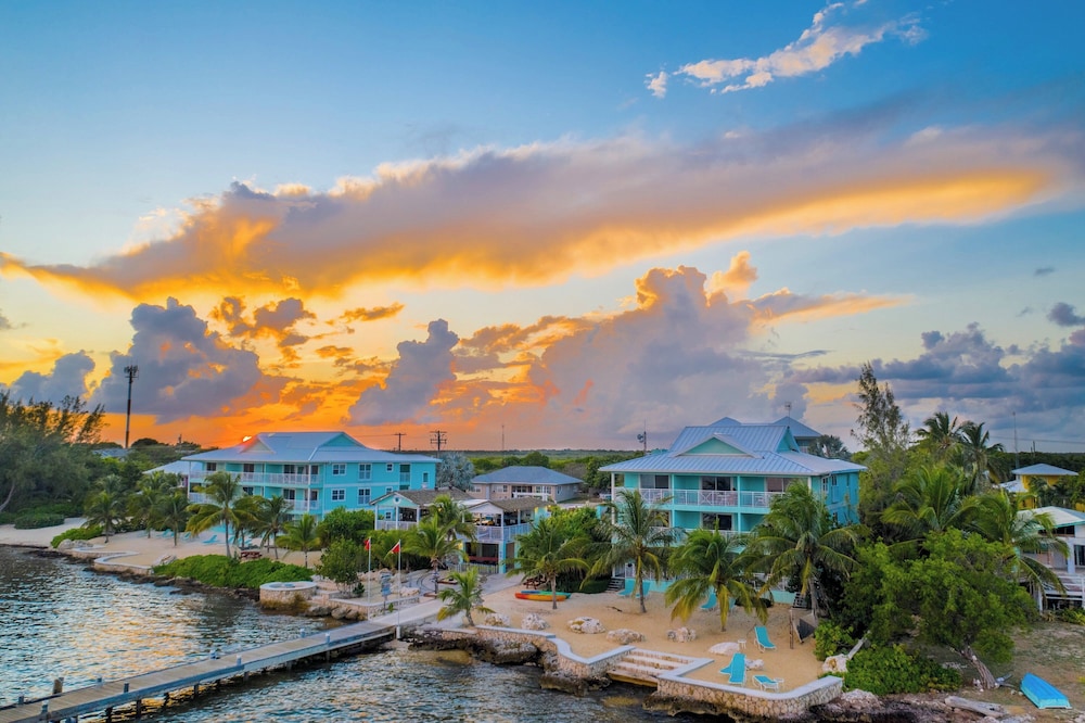 Compass Point Dive Resort 33/50