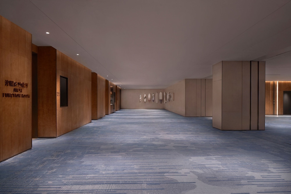 Four Points by Sheraton Tianjin National Convention and Exhibition Center 28/35