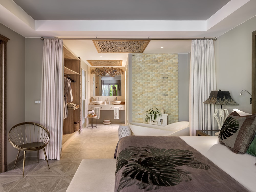 Royal River Luxury Hotel (Adults Only +16) 24/75
