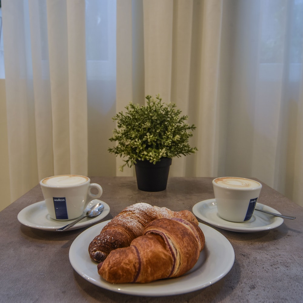 Hotel Zara Milano 23/28