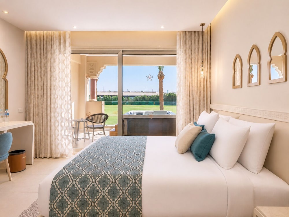 Deluxe, Twin Beds, Hot Tub, Sunrise Sentido Mamlouk Palace 3/5
