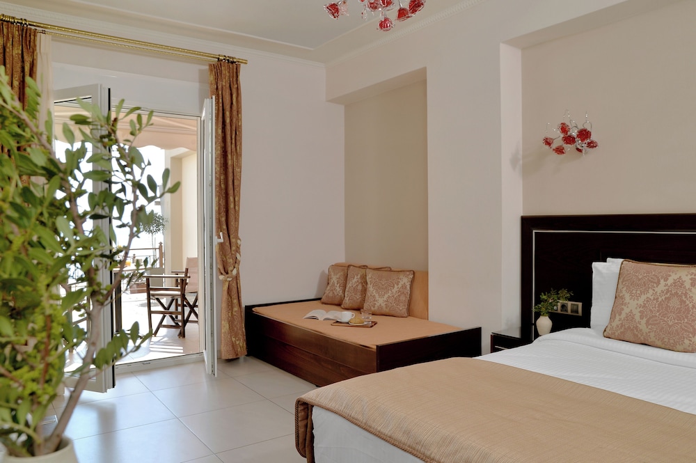 Ilia Mare Hotel 15/48