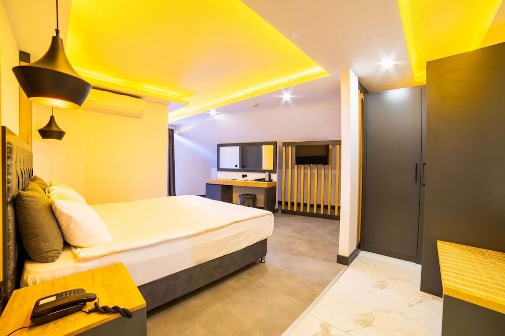 Altes Hotel 15/46