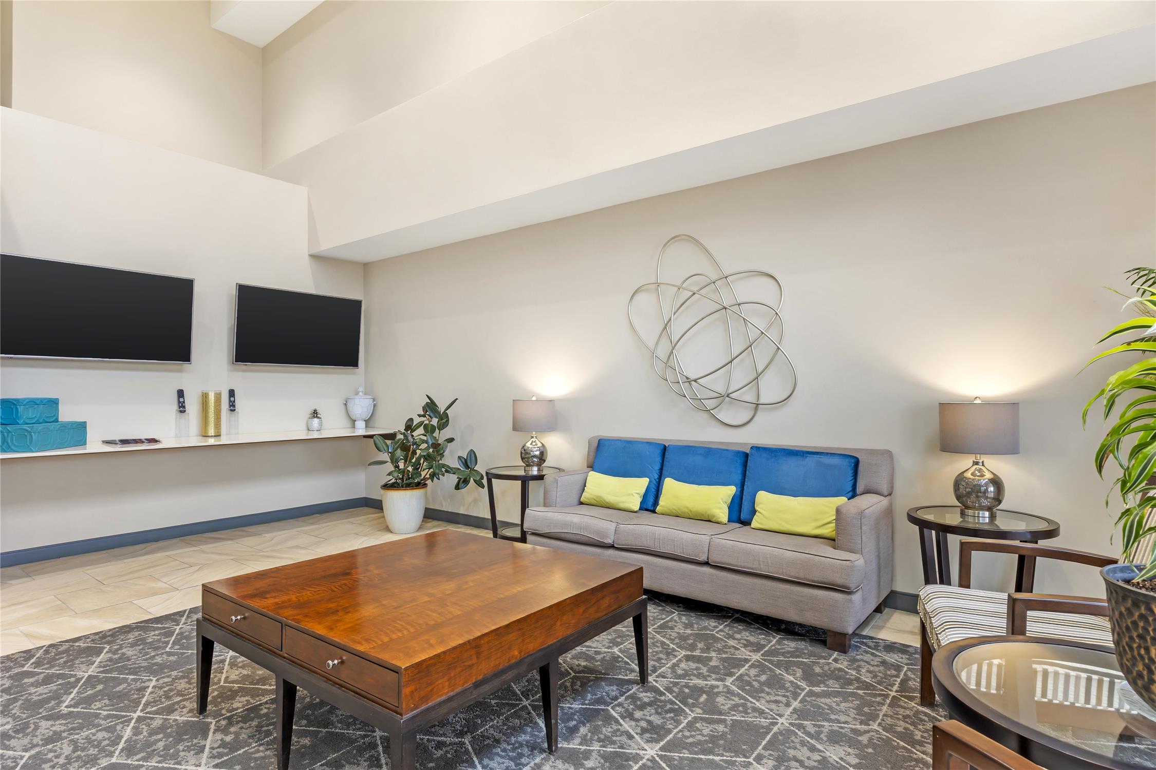 Best Western Plus Centralia Hotel & Suites 36/53