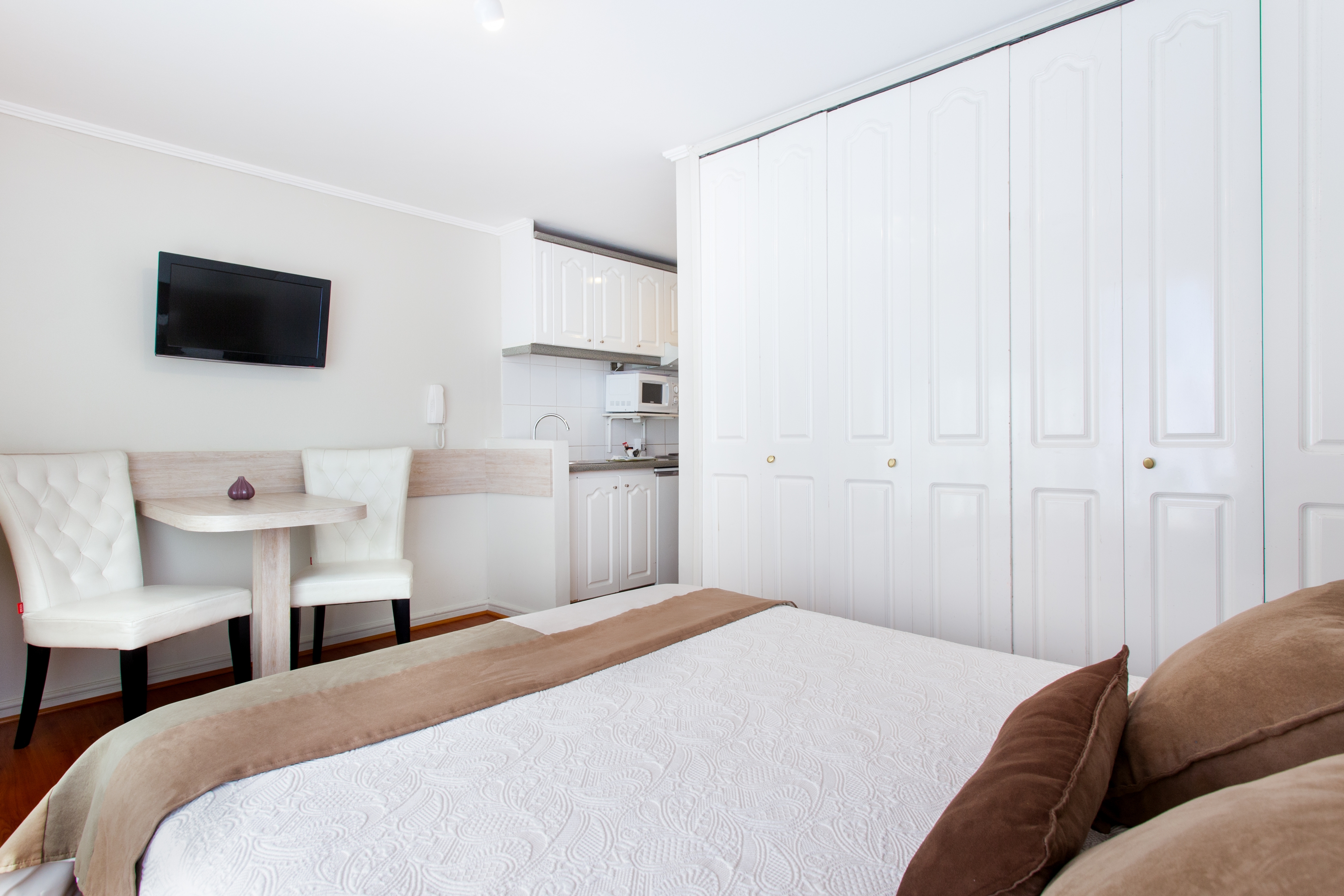 Aparthotel Cambiaso 32/55