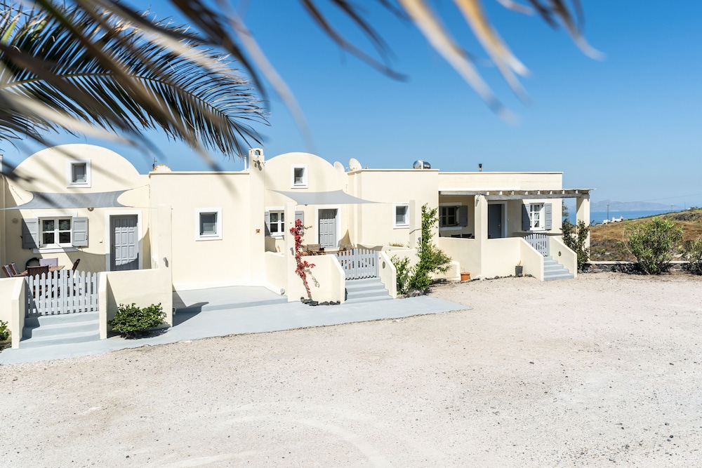 Ampelonas Executive Houses 30/47