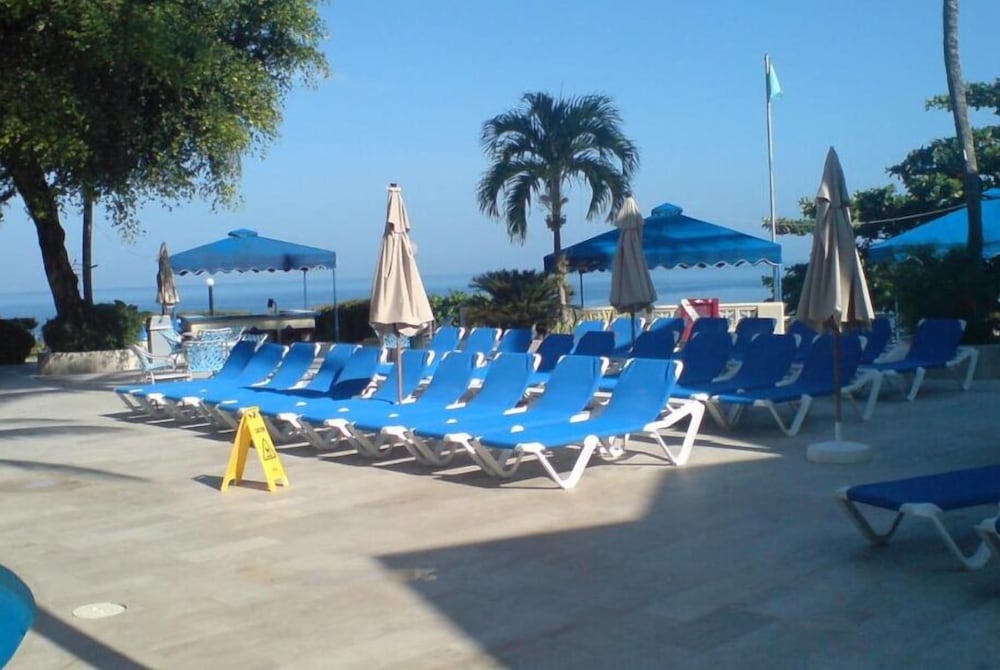 SOSUA BY THE SEA BOUTIQUE BEACH RESORT 34/50