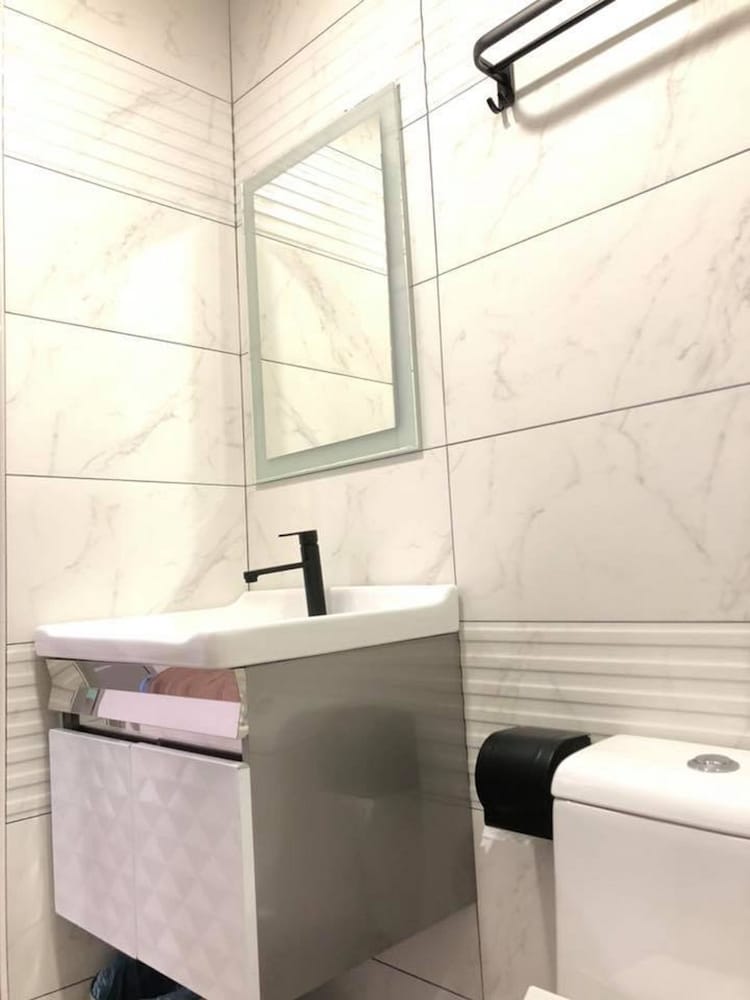 The Wood Boutique Hotel 7/34