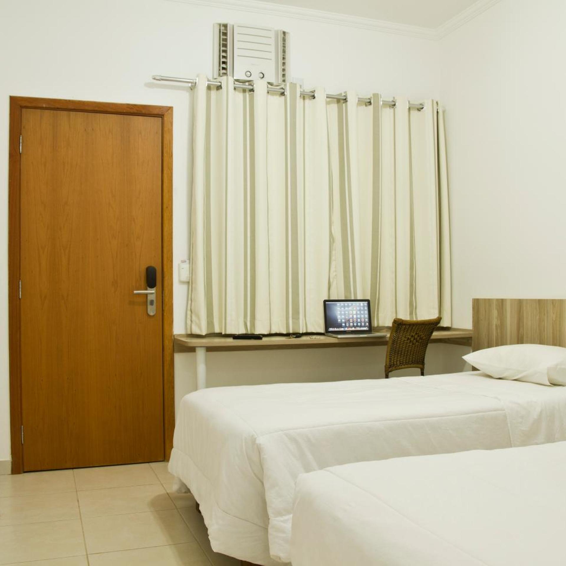 EDEN PARK HOTEL 14/38