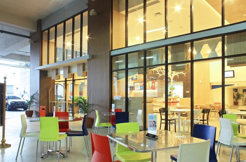 Pop Hotel Festival Citylink Bandung 28/42