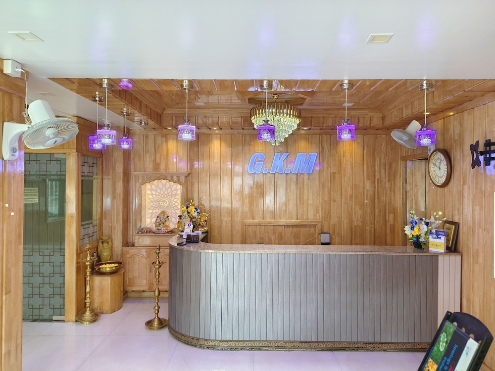 Gkm Grand Hotel 4/50