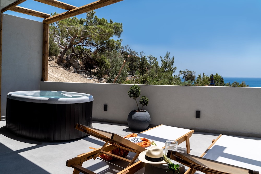 Pignolia Suites - Adults Only 42/65