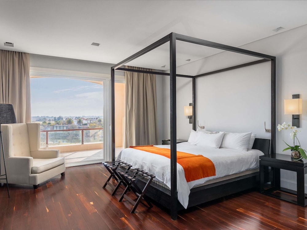 غرفة سوبيريور بسرير كينج، Sofitel La Reserva Cardales 2/10
