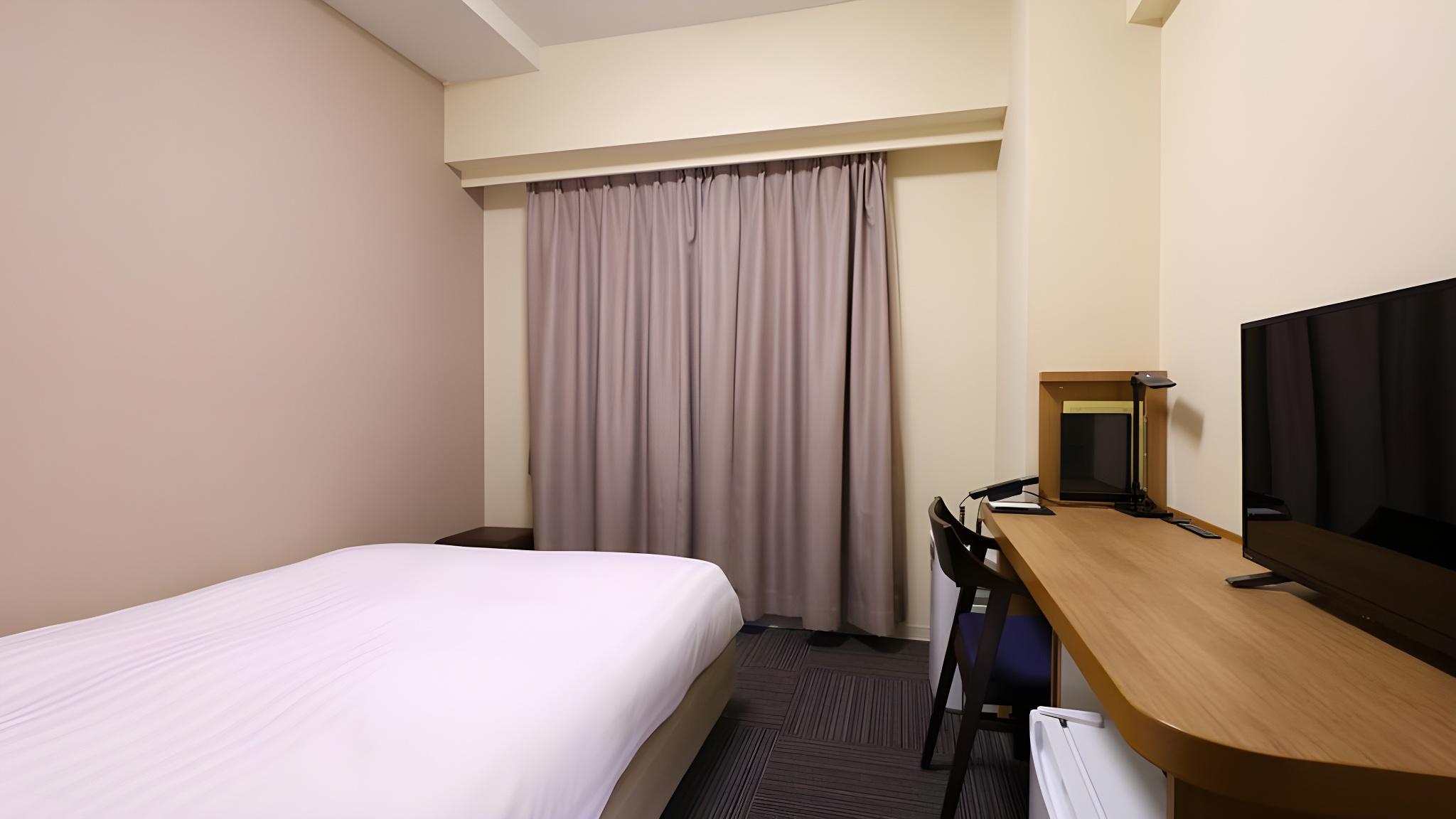 Semi Room, Standard, Semi Double Bed