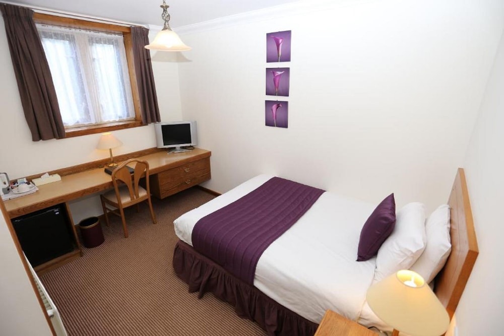 Stanton House Hotel 24/85