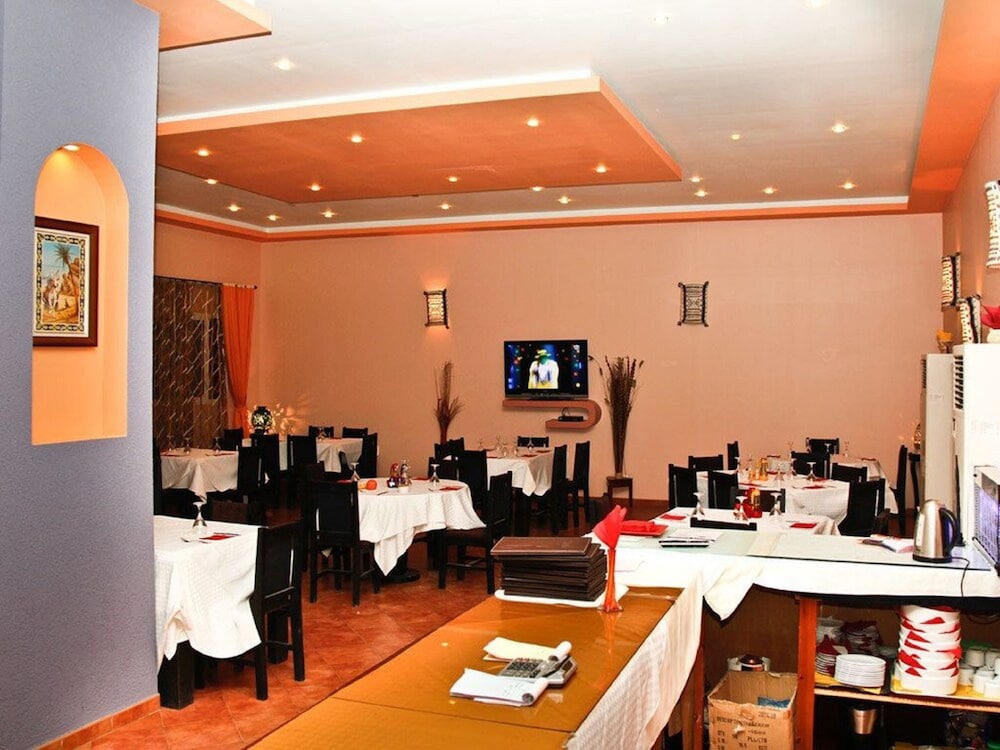 Hotel Mraguen 47/67