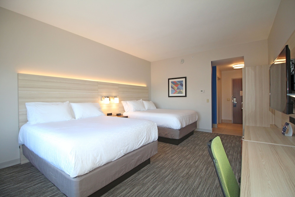 Holiday Inn Express & Suites Ocala 21/46