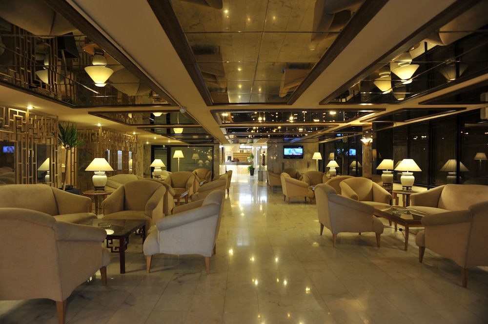 The Liwan Hotel 36/38