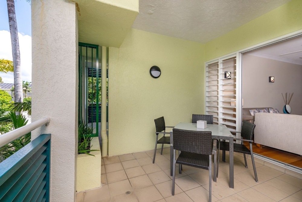 Verandahs Port Douglas 9/56