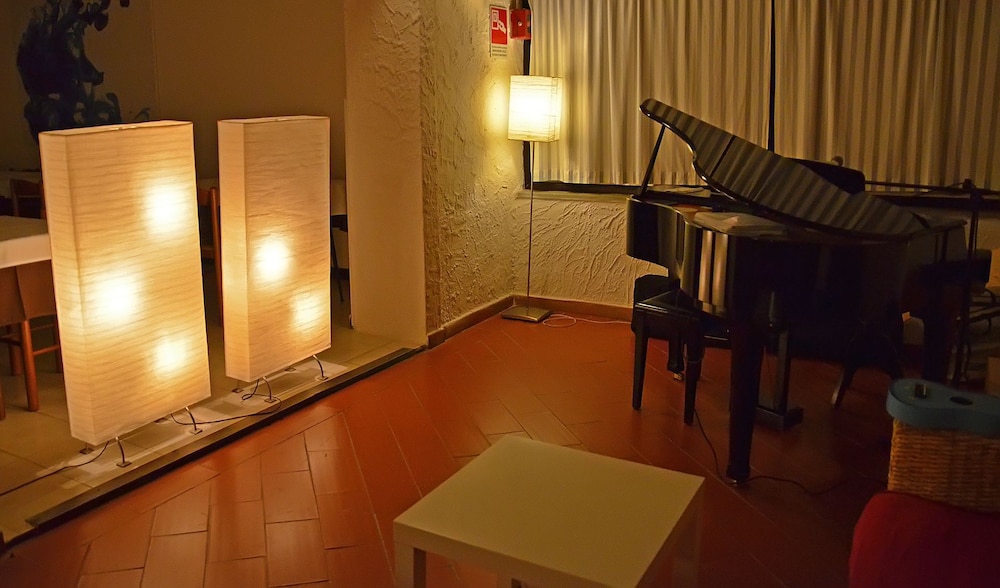 Hotel Kinda 45/50