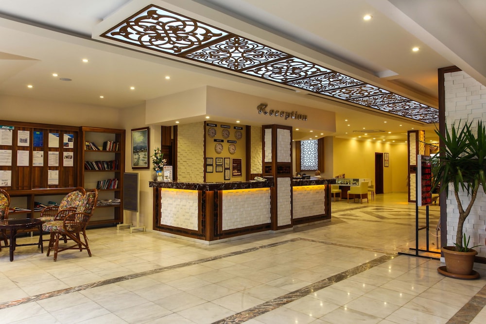 Kleopatra Beach Hotel 16/59