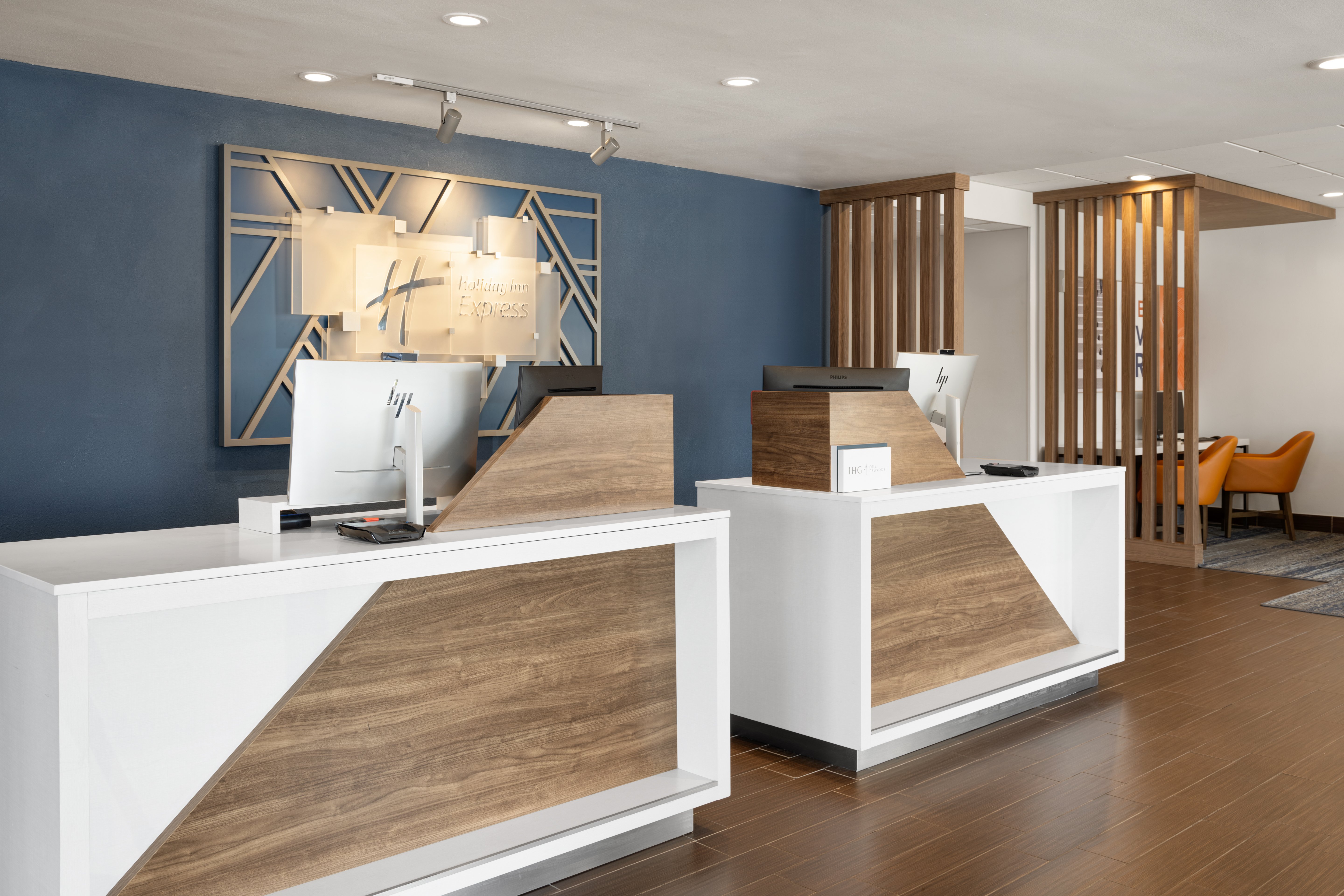 Holiday Inn Express Denver Central - North 12/64